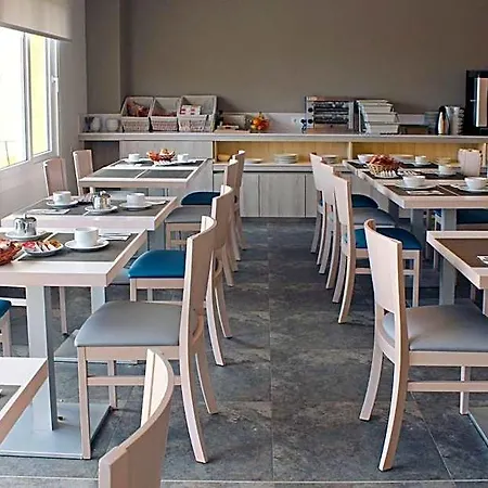 Hotel Rocatel Canet De Mar