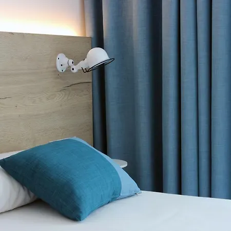 Rocatel Hotel 3*